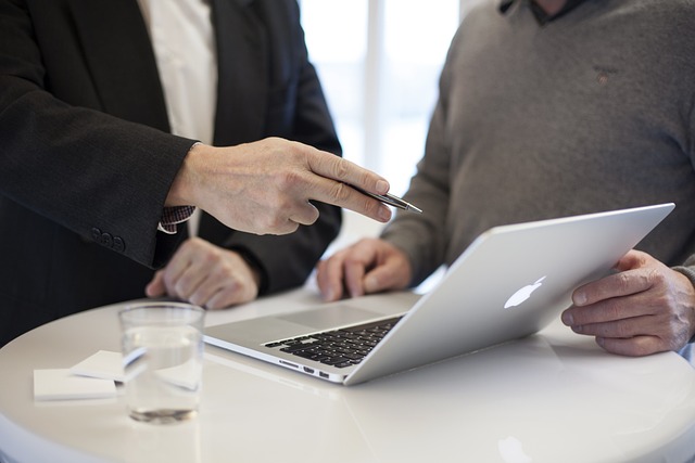 businessman, business meeting, company, lawyer, courtroom