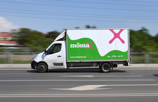 box truck, truck, trucking