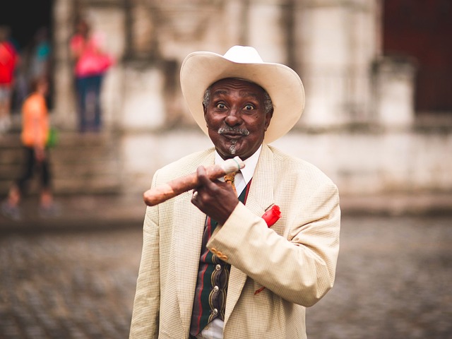 elder-people-senior-640x480-14752577.jpeg