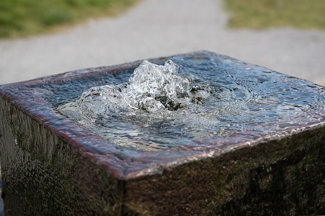 fountain, outdoor fountain