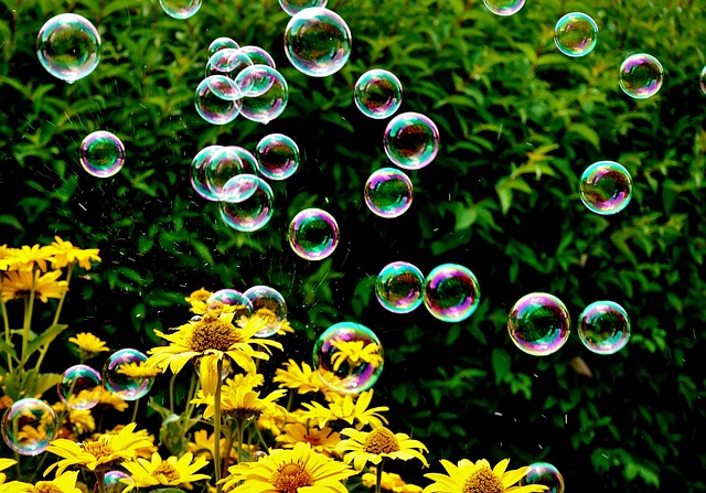 Revolutionize Urban Gardens: Edible & Ornamental Fusion for Enhanced Beauty