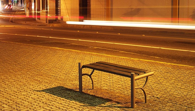 outdoor seating, outdoor seat