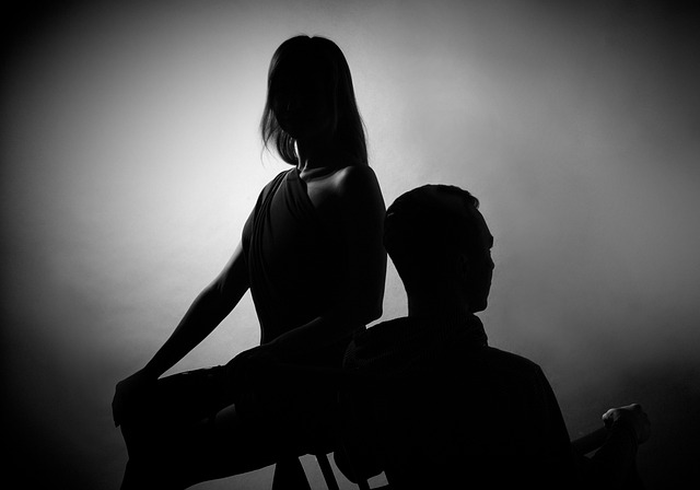wealth-divorce-couple-640x480-19892507.jpeg