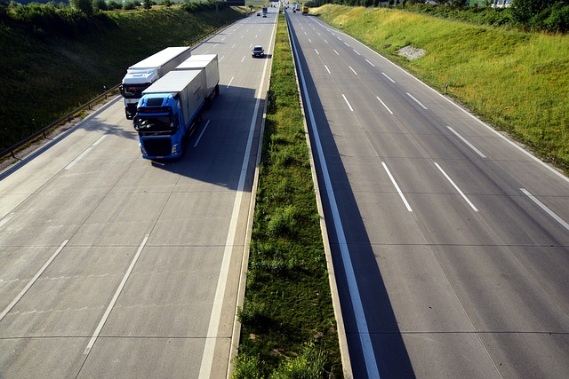 box truck, truck, trucking