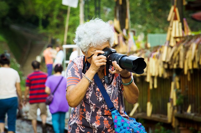 Elderly Companion Services: Upholding Cleanliness and Well-being for Seniors