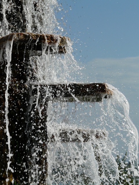 water-feature-landscaping-640x480-6687044.jpeg