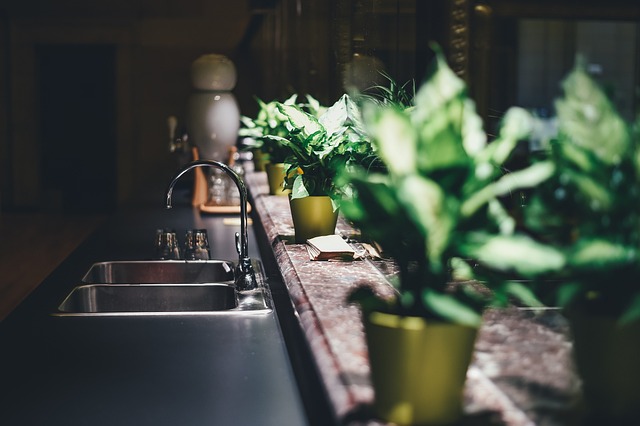 outdoor kitchen