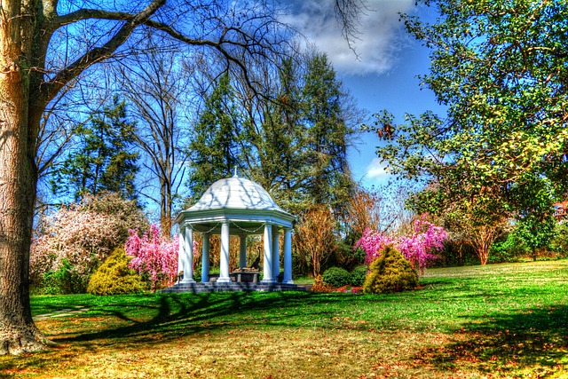 Durable Metal Pergolas & Gazebos: Weatherproof, Low Maintenance Designs