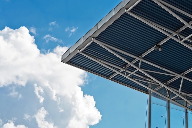 Sustainable Roofing: Eco-Friendly Designs & Solutions for Reduced Carbon Footprint