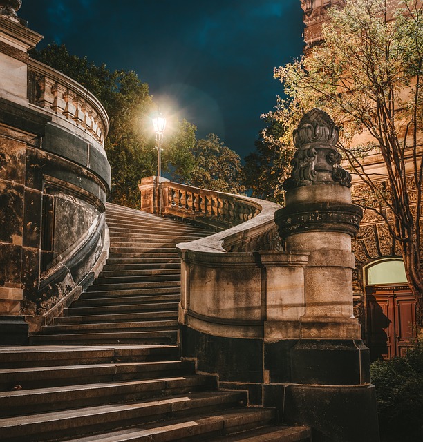 Custom Metal Staircases: Safety, Design, Durability, and Appeal