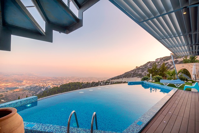 Elevate Your Backyard: Expert Guide to Custom Pool Deck Renovation