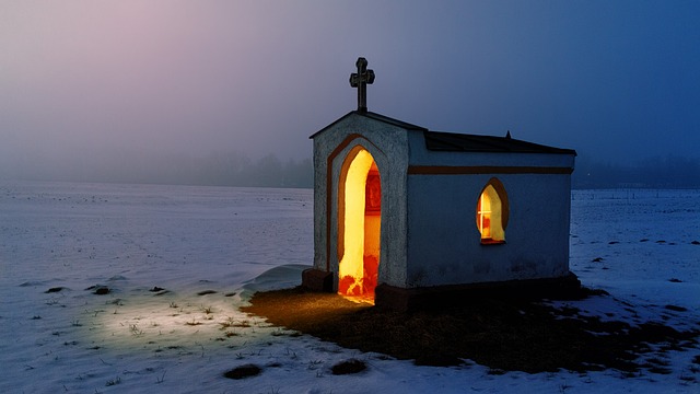 door-640x480-13150854.jpeg