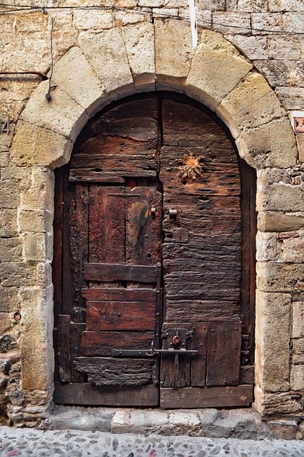 door-640x480-72397533.jpeg