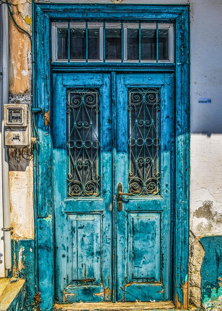 door-640x480-78421084.jpeg