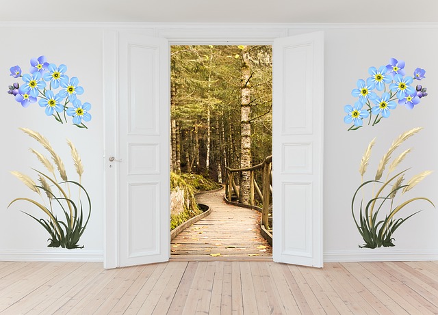 door-640x480-91998312.jpeg