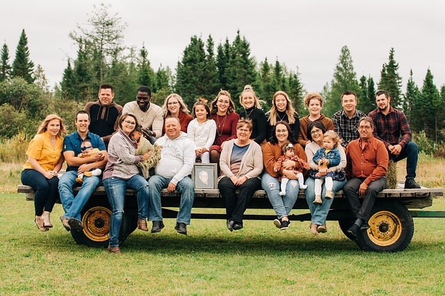 Mastering Family Budgeting: Strategic Savings for Education & Retirement