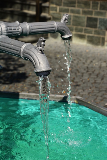 fountain, outdoor fountain