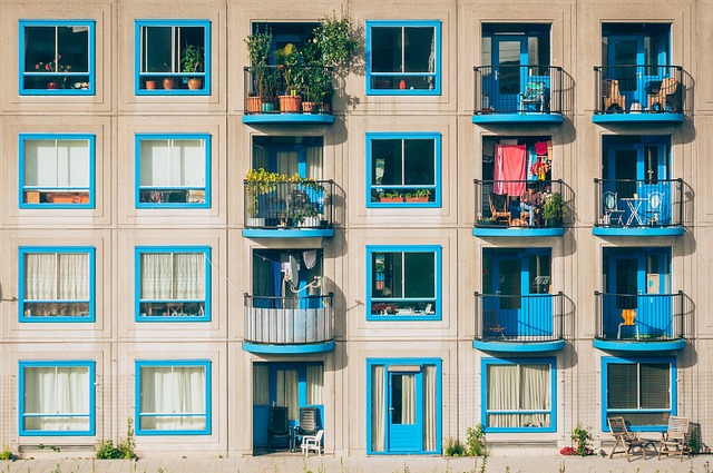 Secure Your Second Home: Smart Cameras for Remote Vacation Monitoring