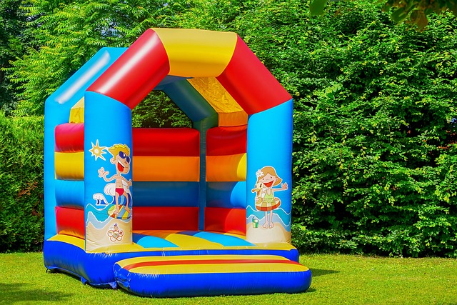 inflatable-water-slides-640x480-80224537.jpeg