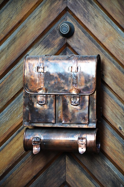mailbox-640x480-76256639.jpeg