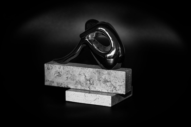 Modern Metal Art: Nature-Inspired Designs Transform Your Space