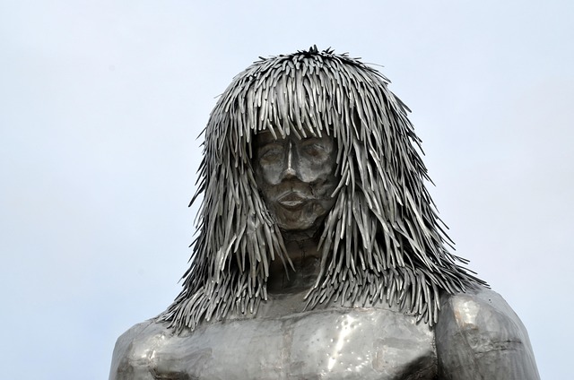 metal-sculpture-640x480-6765111.jpeg