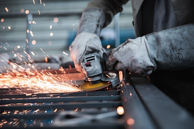 Elevate Spaces: Custom Metal Sculptures Blend Artistry and Industrial Strength