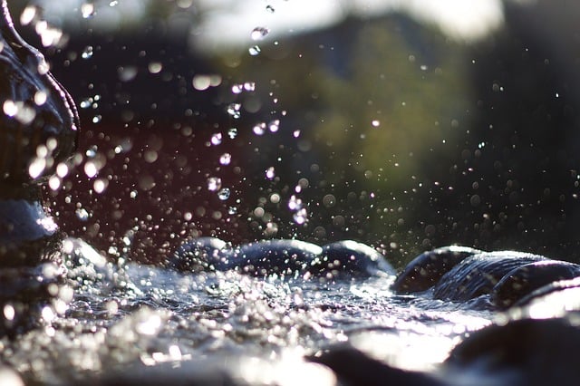 outdoor-fountain-water-feature-640x480-50800482.jpeg