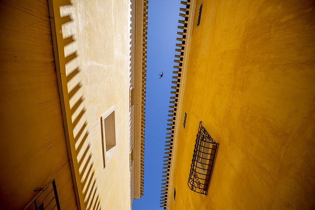 roof-640x480-18097066.jpeg