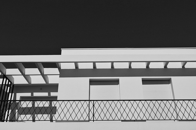 roof-640x480-89224035.jpeg