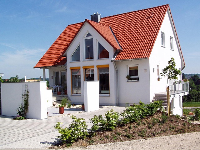 Revolutionizing Roofs: Eco-Friendly, Energy-Efficient Solutions for Sustainable Homes