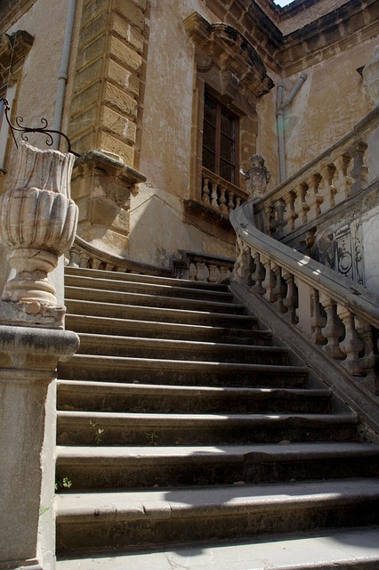 Enduring Metal Handrails: Modern Designs for High-Traffic Stairways