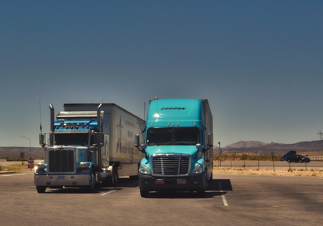 truck-trucking-truck-driver-640x480-72189144.jpeg