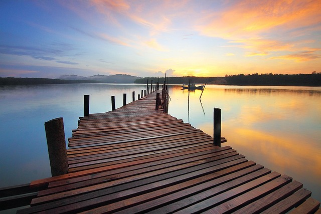 walkway, pathway
