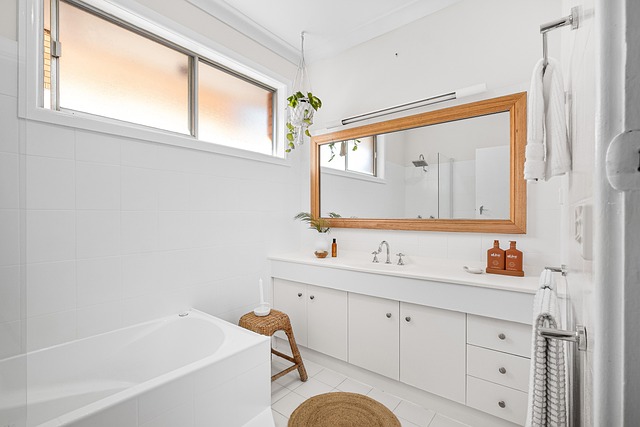bathroom-640x480-11085336.jpeg