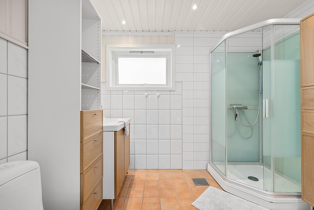 Crafting Unique Bathrooms: Exploring Countertop Materials & Styles