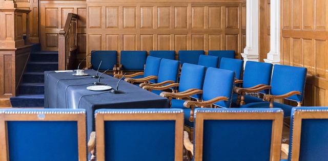 businessman, business meeting, company, lawyer, courtroom