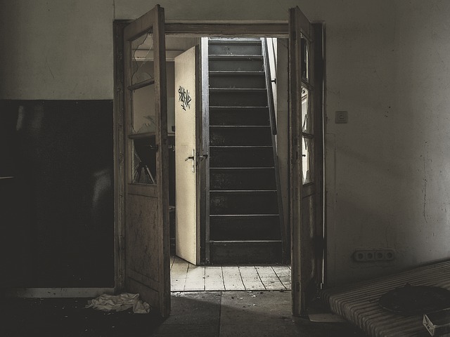 door-640x480-93333393.jpeg