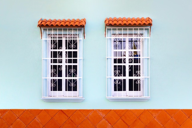 house-window-window-house-640x480-84410155.jpeg
