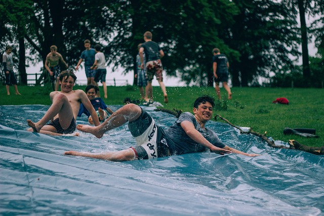 inflatable-water-slides-640x480-15460900.jpeg