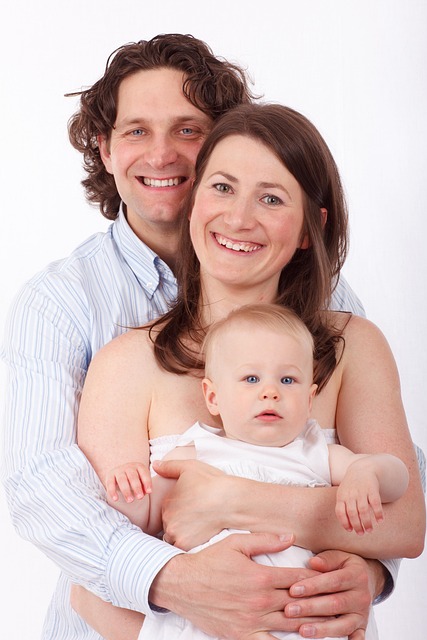 parent-parents-parenting-family-640x480-6289042.jpeg