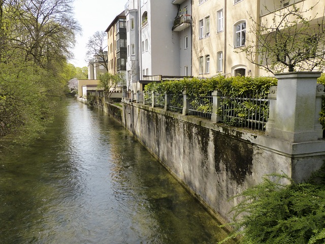 retaining wall