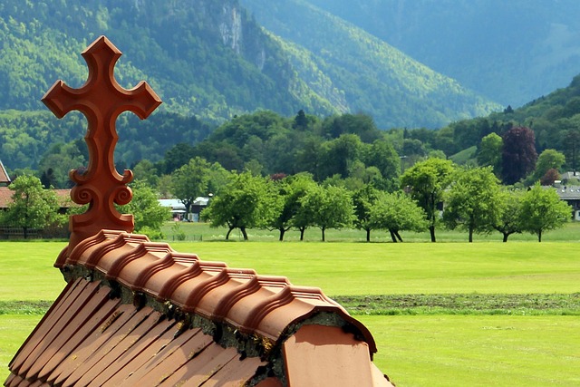 roof-640x480-31005970.jpeg