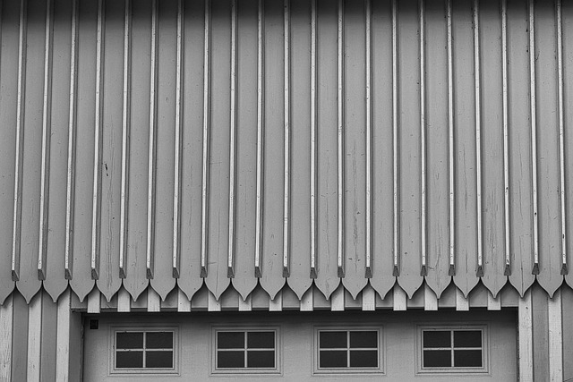 roof-roofing-640x480-91211623.jpeg