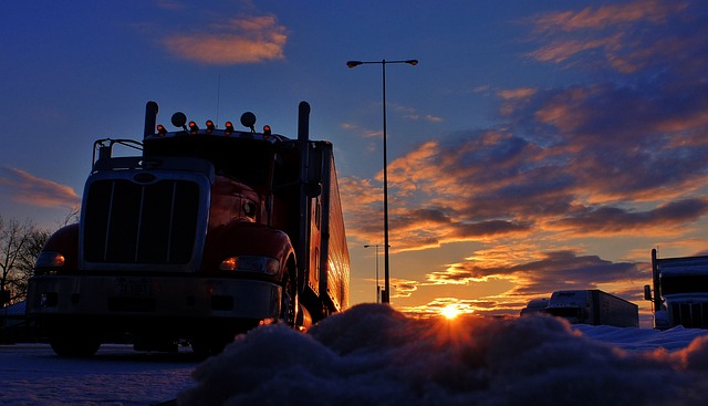 truck-trucking-truck-driver-640x480-4956089.jpeg