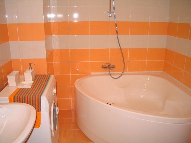 bathroom-640x480-27462975.jpeg