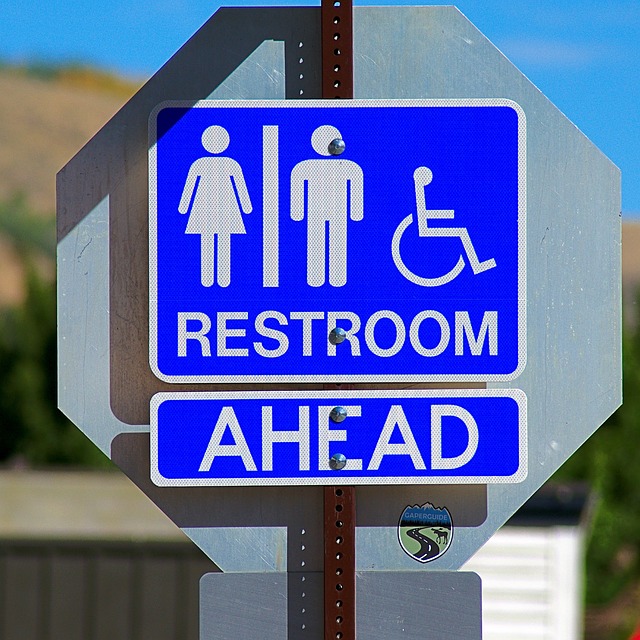 bathroom-640x480-55381923.jpeg