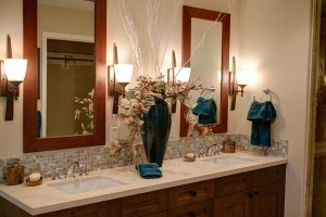 bathroom-640x480-74627182.jpeg