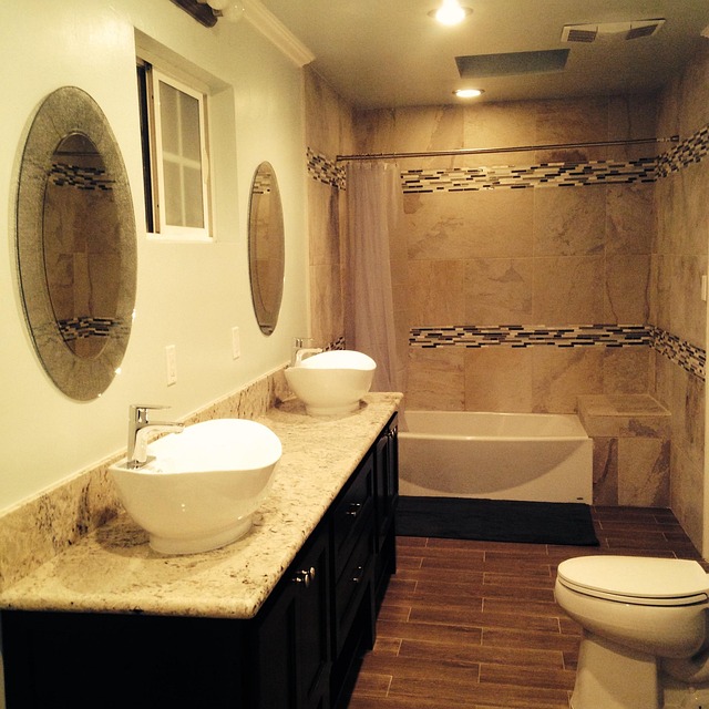 bathroom-640x480-83486960.jpeg