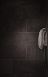 bathroom-640x480-97290303.jpeg